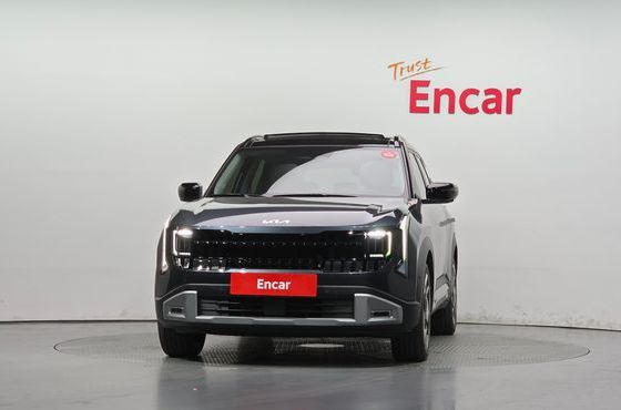 Kia Seltos Gasoline 1.6T 4WD Signature — пробег 4 707 км — фото 3 из 5