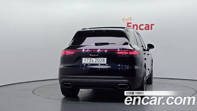 Porsche Cayenne 3.0 — пробег 19 055 км — фото 4 из 5