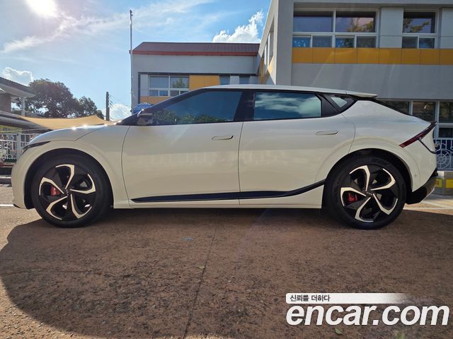 Kia EV6 Long Range 4WD GT Line — пробег 78 400 км — фото 4 из 5