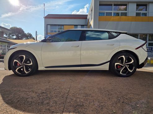 Kia EV6 Long Range 4WD GT Line — пробег 78 400 км — фото 4 из 5