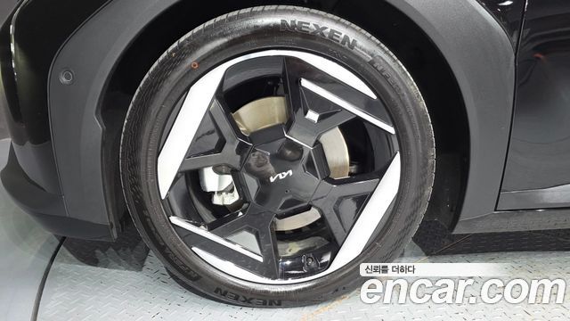 Kia EV4 из Кореи Encar