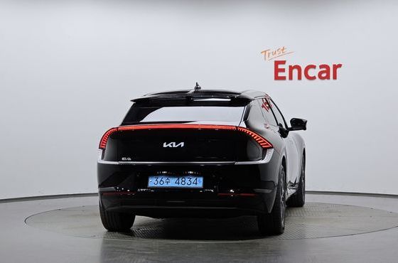 Kia EV6 Long Range Earth — пробег 52 900 км — фото 4 из 5