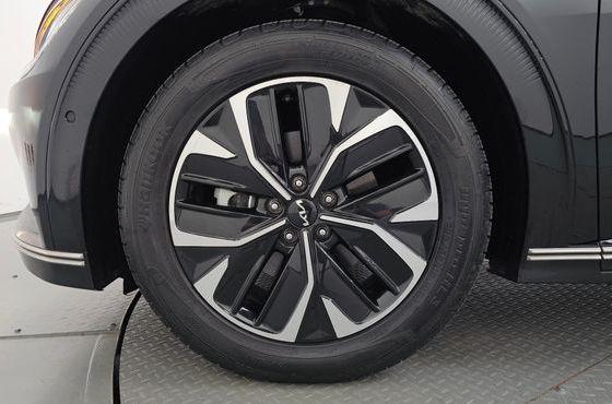 Kia EV6 Long Range Earth — пробег 52 900 км — фото 5 из 5
