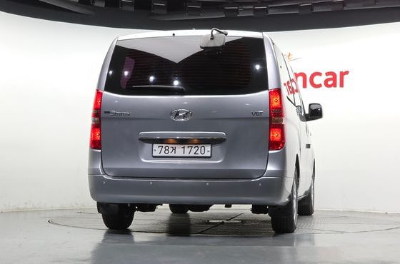 Hyundai Starex 12-Seater Wagon Smart — пробег 127 063 км — фото 4 из 5