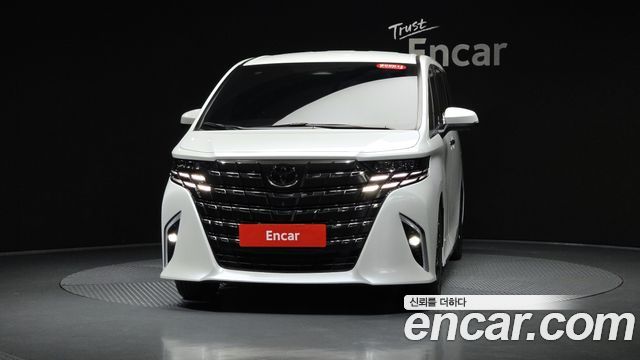 Toyota Alphard 2.5 HEV Executive AWD — пробег 9 381 км — фото 3 из 5