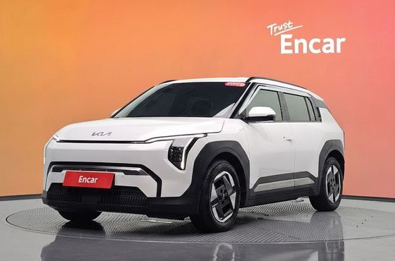 Kia EV3 Long Range 2WD Earth — пробег 52 999 км — фото 1 из 5