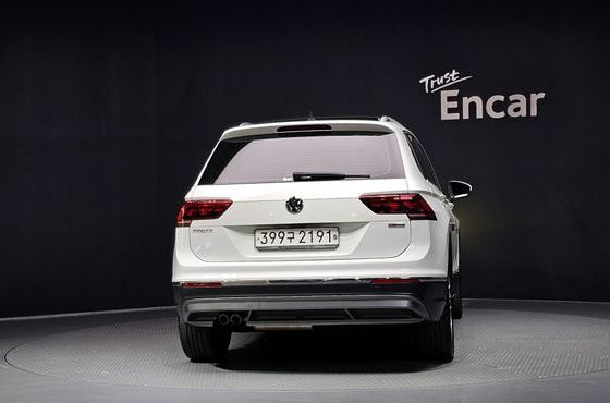 Volkswagen Tiguan 2.0 TDI 4Motion Prestige — пробег 97 101 км — фото 4 из 5