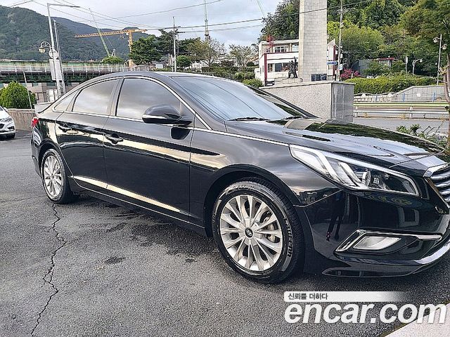 Hyundai Sonata 2.0 Style — пробег 71 896 км — фото 4 из 5
