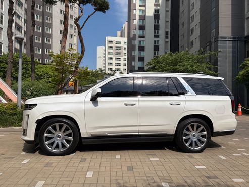 Cadillac Escalade 6.2 Premium Luxury Platinum — пробег 45 850 км — фото 3 из 5