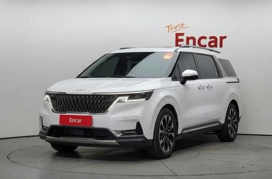 Kia Carnival Gasoline 7-Seater Signature — пробег 72 494 км — фото 3 из 5