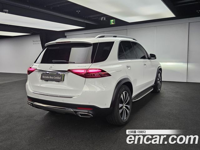 Mercedes-Benz GLE-Class GLE450 4MATIC — пробег 7 569 км — фото 2 из 5