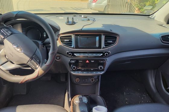 Hyundai Ioniq I — пробег 162 000 км — фото 5 из 5