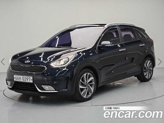 Kia Niro Noblesse — пробег 184 106 км — фото 2 из 5