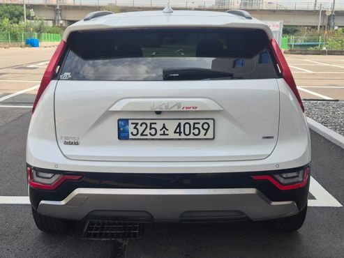 Kia Niro Signature — пробег 22 000 км — фото 4 из 5