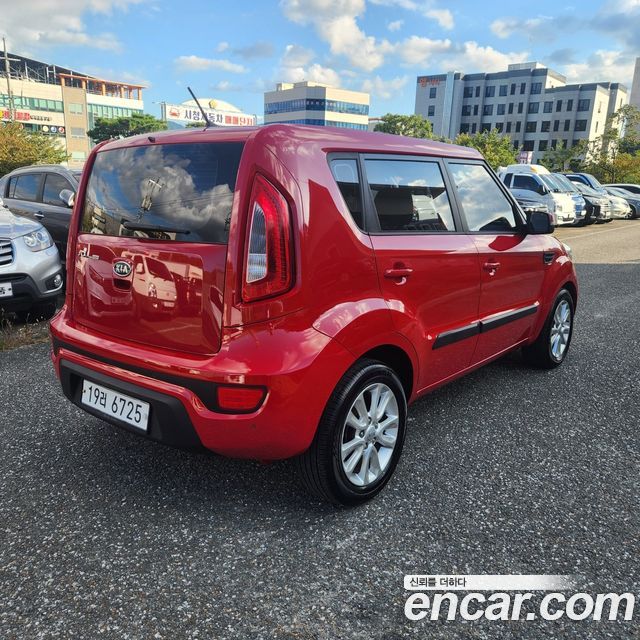 Kia Soul 1.6 GDI Luxury Standard — пробег 87 955 км — фото 2 из 5