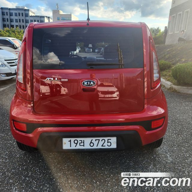 Kia Soul 1.6 GDI Luxury Standard — пробег 87 955 км — фото 4 из 5
