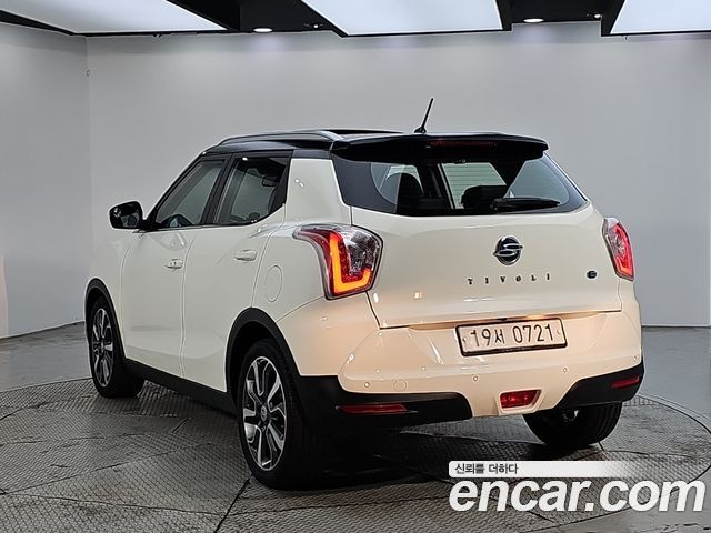 Ssangyong TIBOLI из Кореи Encar