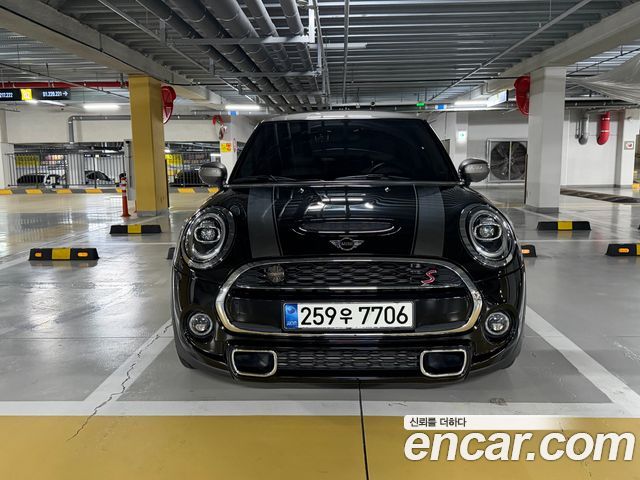 Mini Cooper Kings Load Edition — пробег 22 300 км — фото 3 из 5