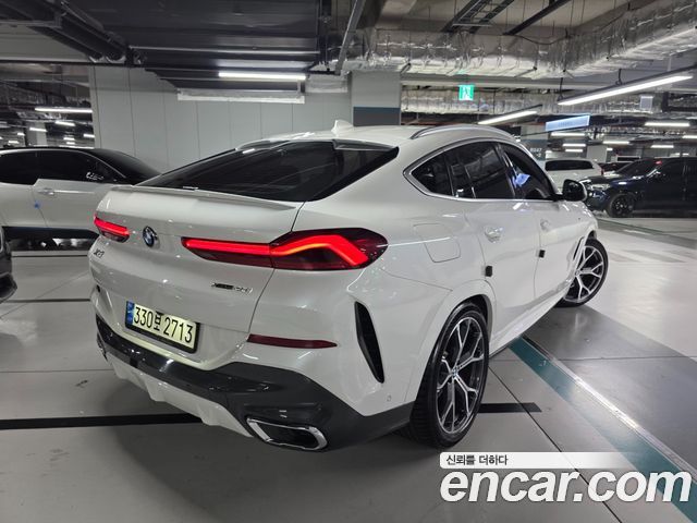 BMW X6 xDrive40i M Sport — пробег 79 173 км — фото 4 из 5