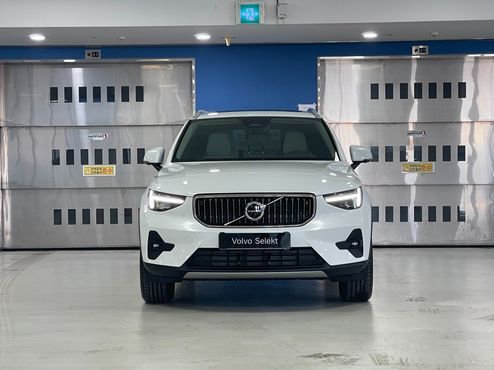 Volvo XC40 B4 Ultra Bright — пробег 18 653 км — фото 3 из 5