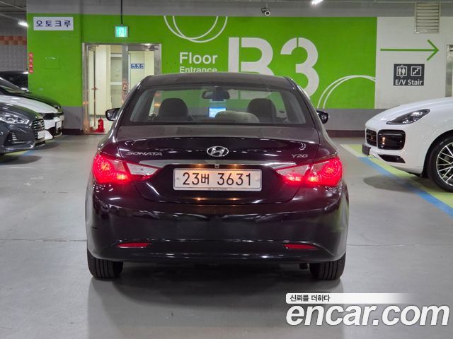 Hyundai Sonata LPi Top — пробег 45 787 км — фото 5 из 5