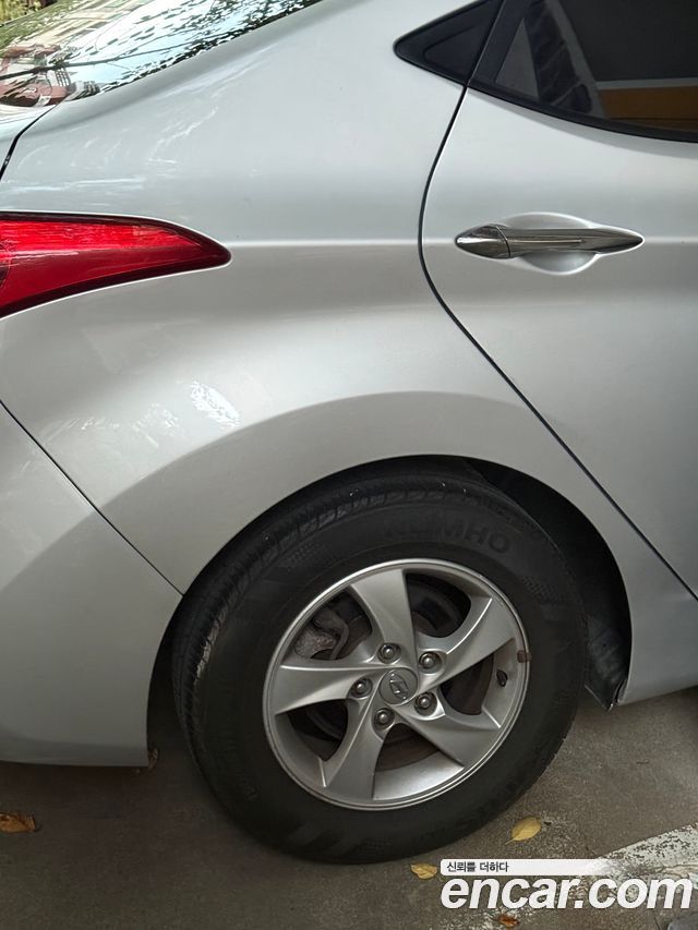 Hyundai AVANTE из Кореи Encar