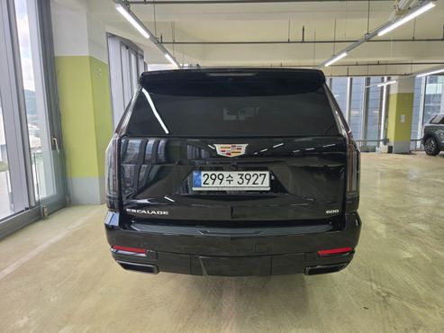 Cadillac Escalade 6.2 ESV ESV Sports Platinum — пробег 2 500 км — фото 4 из 5
