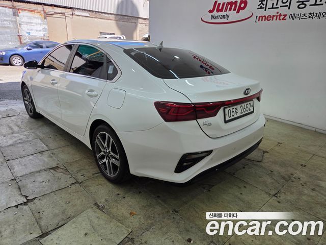Kia K3 Luxury — пробег 76 400 км — фото 3 из 5