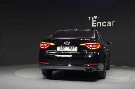 Hyundai Sonata 2.0 Style — пробег 98 303 км — фото 4 из 5