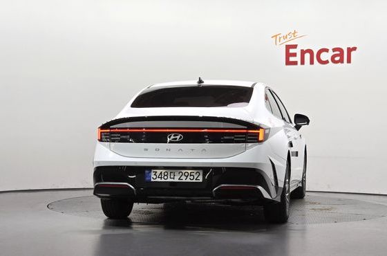 Hyundai Sonata Exclusive — пробег 10 473 км — фото 4 из 5
