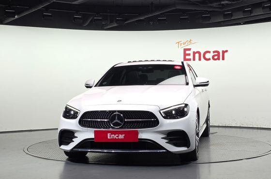 Mercedes-Benz E-Class E220d 4MATIC AMG Line — пробег 89 766 км — фото 3 из 5