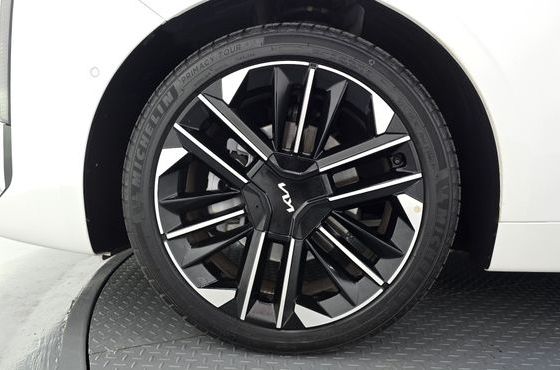 Kia K8 Signature — пробег 24 214 км — фото 5 из 5