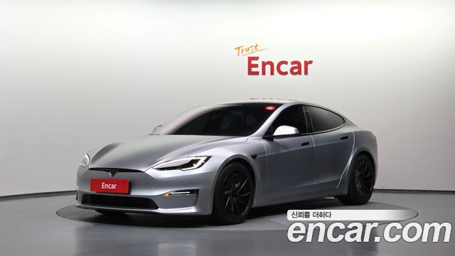 Tesla Model S AWD — пробег 8 462 км — фото 1 из 5