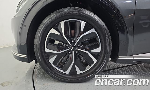 Kia EV6 Long Range Earth — пробег 42 106 км — фото 5 из 5