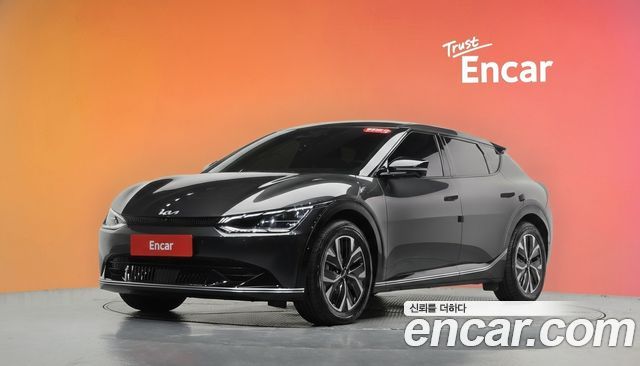 Kia EV6 Long Range Earth — пробег 42 106 км — фото 1 из 5