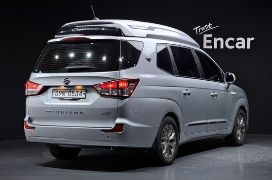 Ssangyong KORANDO 4WD Chateau 9-seater High-roof — пробег 105 477 км — фото 2 из 5