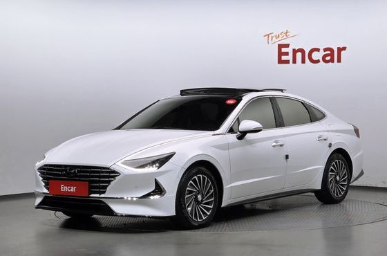 Hyundai Sonata Premium Plus — пробег 64 924 км — фото 1 из 5