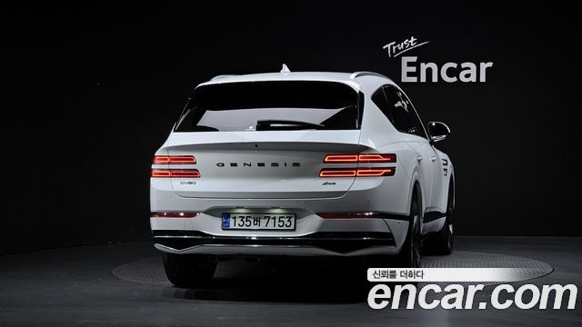 Genesis GV80 из Кореи Encar