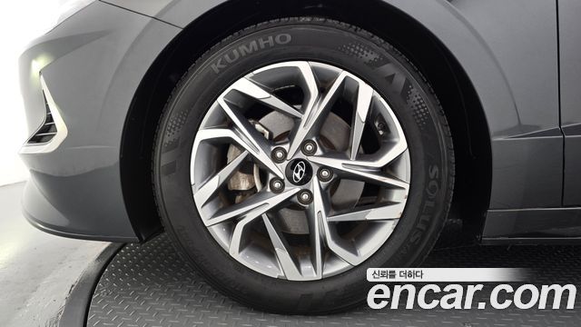Hyundai Sonata 2.0 Premium — пробег 63 943 км — фото 5 из 5