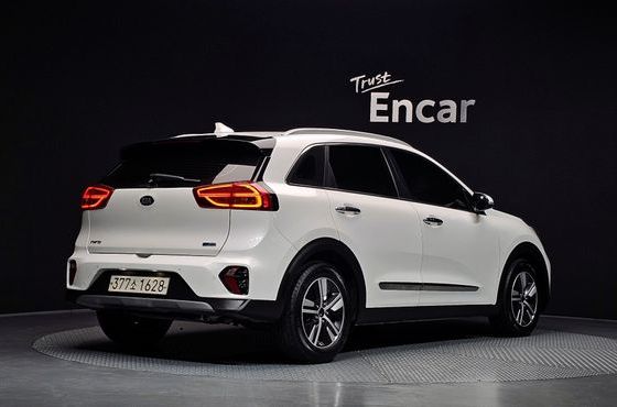 Kia Niro 1.6 HEV Noblesse Special — пробег 47 687 км — фото 2 из 5