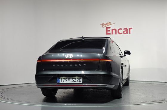 Hyundai Grandeur 2,5 Gasoline 2WD Exclusive — пробег 76 538 км — фото 4 из 5