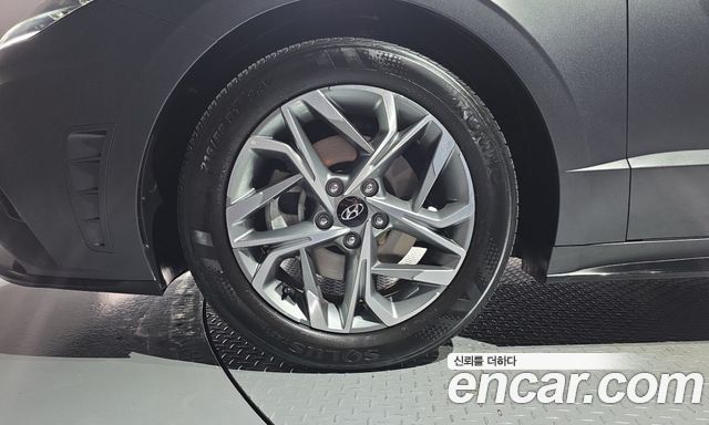 Hyundai Sonata 2.0 Premium Plus — пробег 27 733 км — фото 5 из 5
