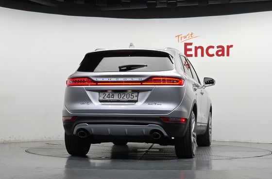 Lincoln MKC 2.0 AWD — пробег 70 798 км — фото 4 из 5
