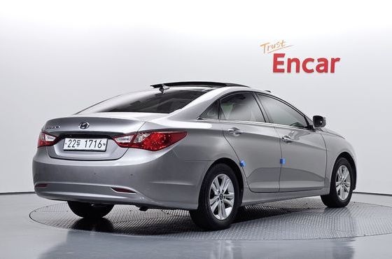 Hyundai Sonata LPi Top — пробег 139 668 км — фото 2 из 5