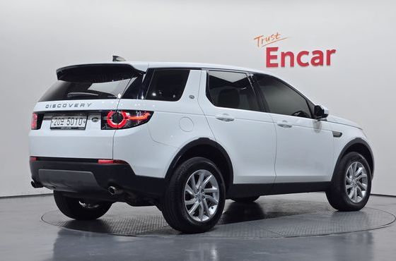 Land Rover Discovery Sport 2.0 TD4 SE (150PS) — пробег 120 848 км — фото 2 из 5
