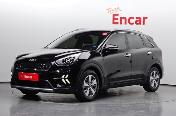 Kia Niro 1.6 HEV Trendy — пробег 99 040 км — фото 1 из 5
