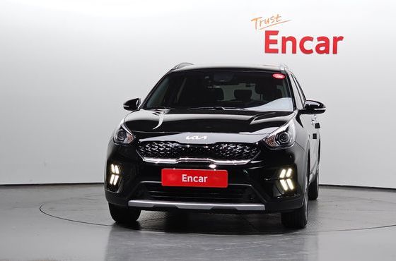 Kia Niro 1.6 HEV Trendy — пробег 99 040 км — фото 3 из 5