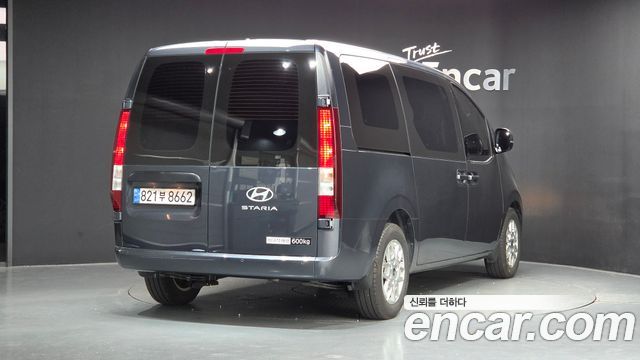 Hyundai Staria из Кореи Encar