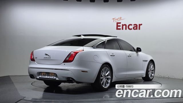 Jaguar XJ 3.0D Premium Luxury SWB X351 — пробег 69 486 км — фото 2 из 5