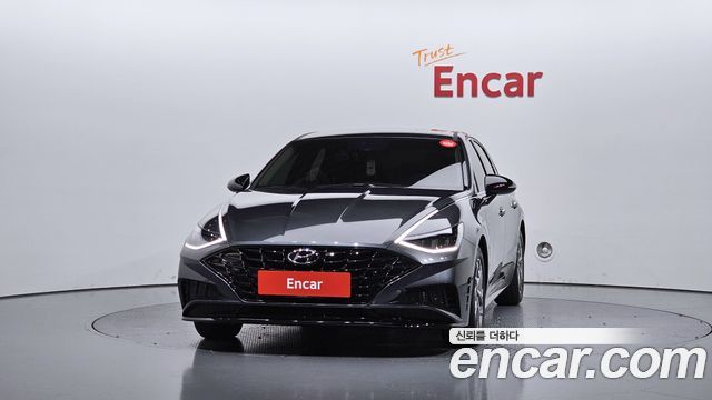 Hyundai Sonata 2.0 Premium Plus — пробег 6 917 км — фото 3 из 5